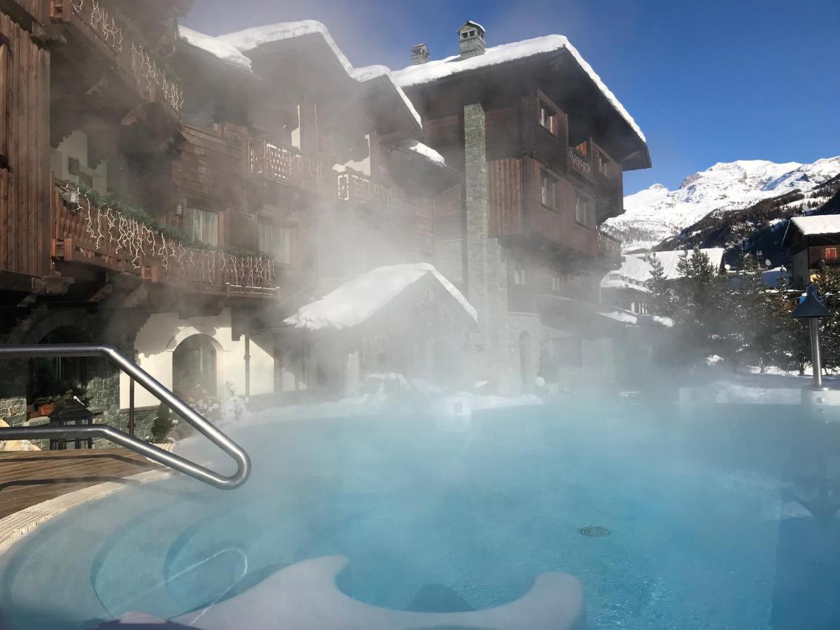 Hotel Relais Des Glaciers Champoluc Exterior foto